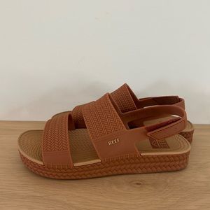 Women’s Reef water vista sandals
